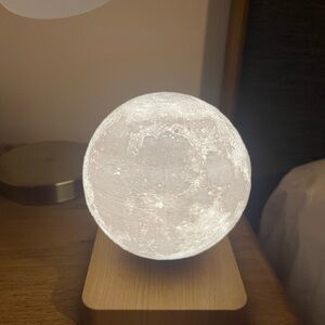 3D  Levitating Moon Lamp Night Light
